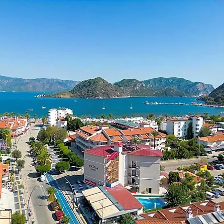 Hotel Emilia İçmeler